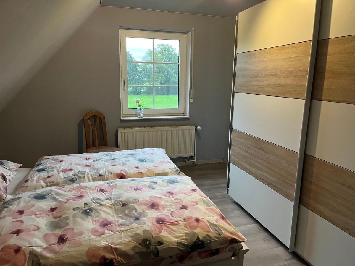 Ferienwohnung Storchennest 25503 Weener Экстерьер фото